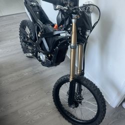 Surron Ultra Bee  2025 21KW!!