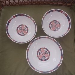 SET OF 3 CHINESE IMARI  PORCELIN BOWLS