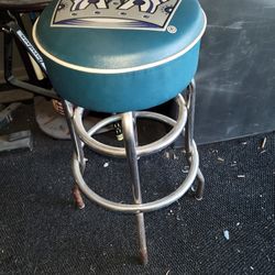 La Kings Bar Stool