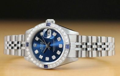 Ladies 26mm Rolex Datejust Reference 69174, 18k White Gold Bezel
