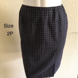 Larry Levine Women’s Pencil Skirt Lined Front Split Checkered Gray Size 2P