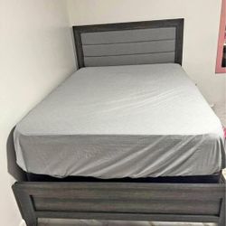 🌟Brand  New Queen Size Bed Set With Frame And Mattress 