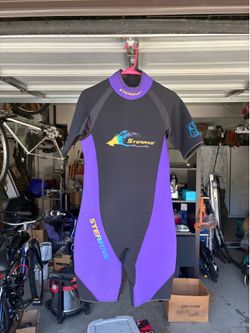 Shorty Wetsuit Size Large