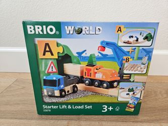 BRIO World Starter Lift & Load Set Wooden Toy Train Set