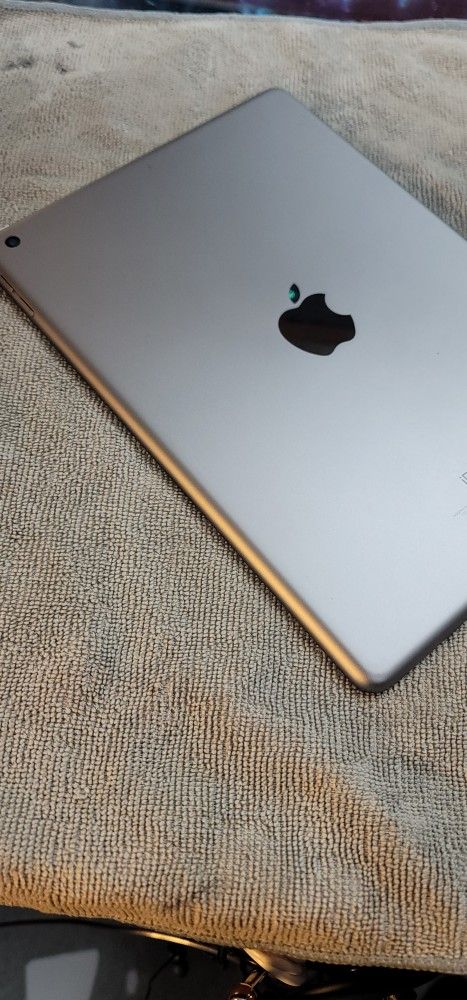 Ipad 6th Gen 32gb