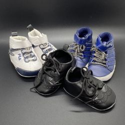 Baby's Shoe Collection 0-6 months And Clothes