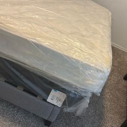 Queen Mattress 