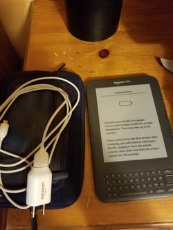 Amazon kindle with original charger and case