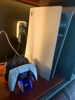 Digital PS5 w/ 2 Controllers