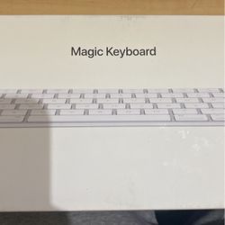Apple Magic Keyboard Brand new ! 