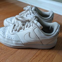 Women's Nike Sneakers 