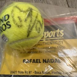 RAFAEL NADAL AUTOGRAPHED TENNIS BALL 