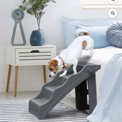 Tail Waggers Dog Stairs Flexi-Step, Foldable Dog Steps with 4-Step Design and Non-Slip Treads, Medium New 