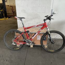 giant nrs 2 mountain bike
