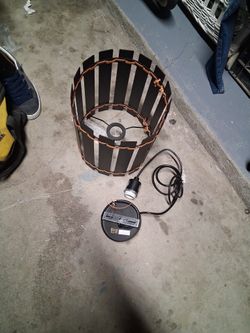 HANGING LAMP