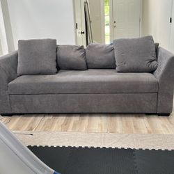 Thomasville Pull Out Couch