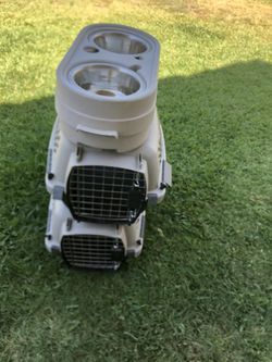 Small Dog bundle (includes-leashes, pads, and bed) ***KENNELS SOLD***