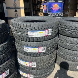 285/70/17 Falken Rubitrek all terrains set de llantas nuevas
