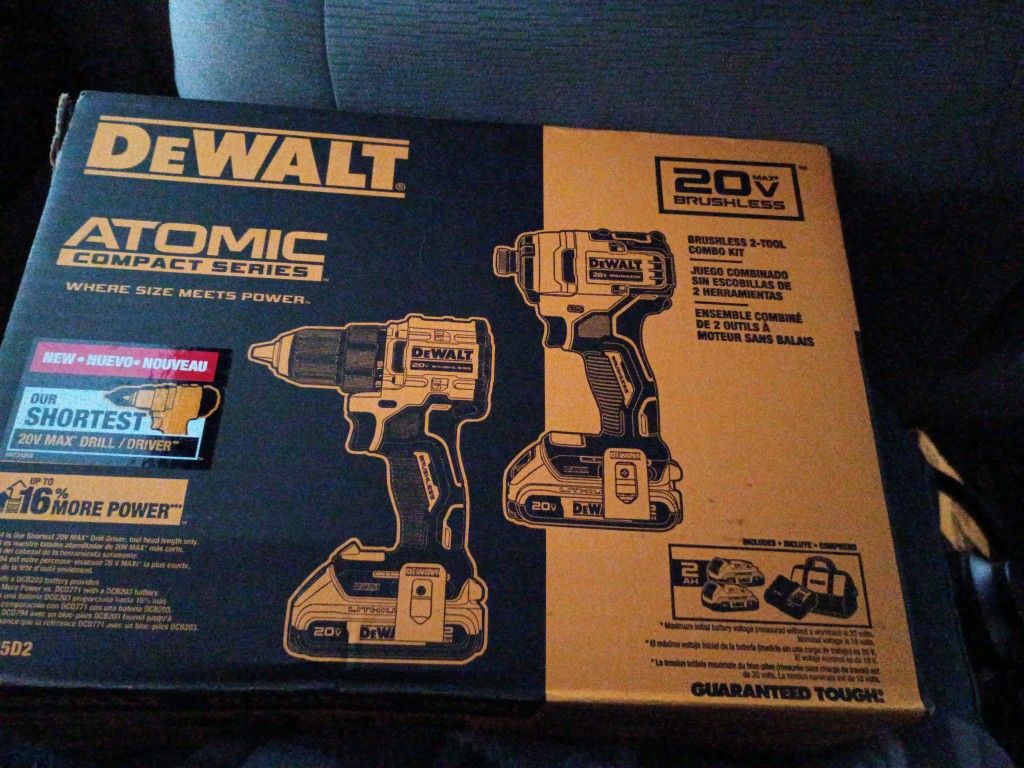 DeWalt 20V Brushless 2 Tool Combo Kit 