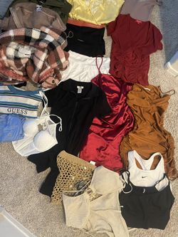Huge Women’s Clothes Bundle Size M
