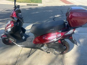 BMS Prestige 150cc scooter