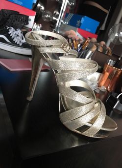 Gold 9 1/2 strappy heel