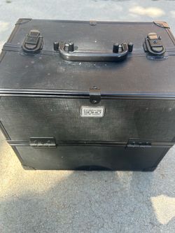 London Soho New York Black Makeup Train Case