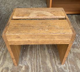 Oak stool