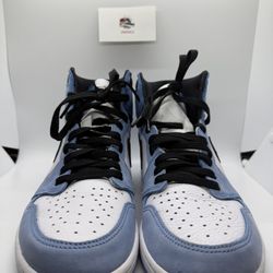 Jordan 1 Retro High OG “University Blue” Size 12