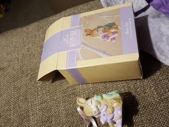 1992 Hallmark bunny ornament