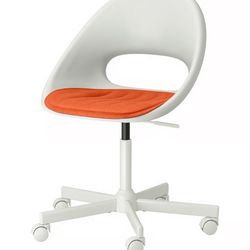 IKEA desk chair LOBERGET / MALSKÄR