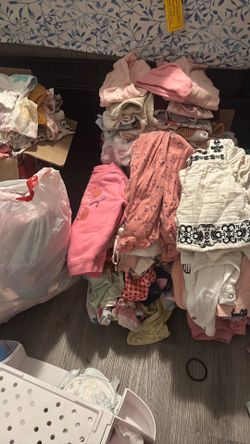 Baby girl clothes premie-9 months