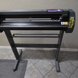 US Cutter Vinyl Cutter / Plotter 34 inch