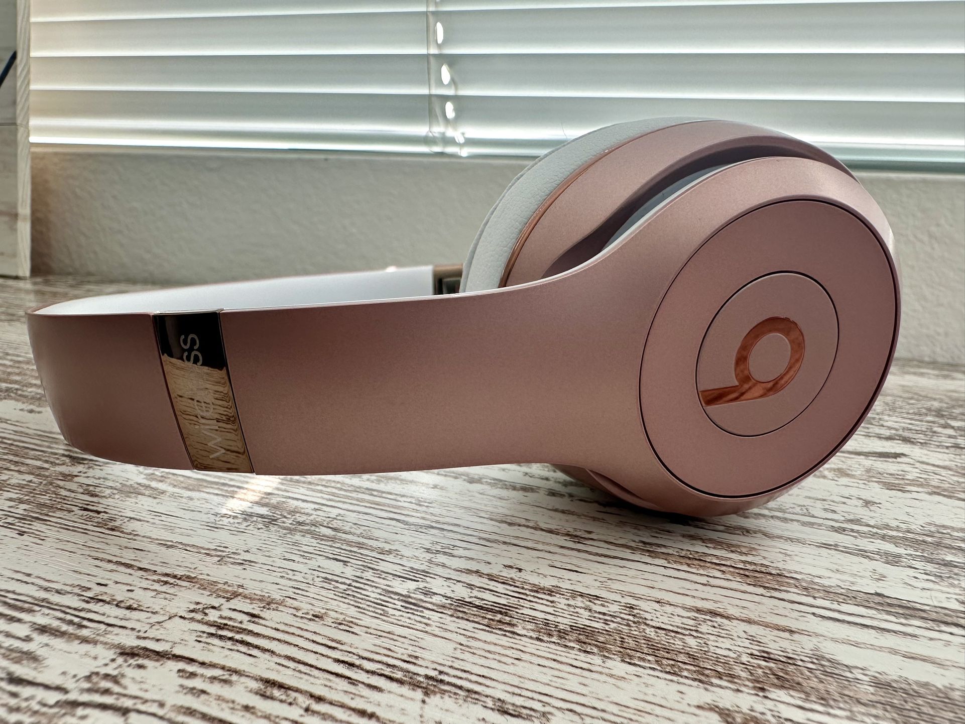 BEATS Limited Edition Rose Gold headphones