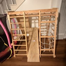 Kids Wooden Jungle Gym