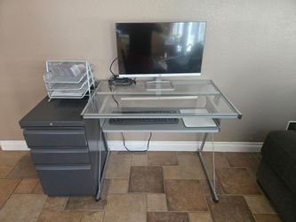 Desktop set up used