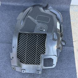 BMW 2014-2018 OEM Fender Liner Right Wheel Arch Cover Inner Fender  5171 (contact info removed) M X5M  35i 50i