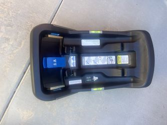 Nuna Pipa Car Carrier Base 