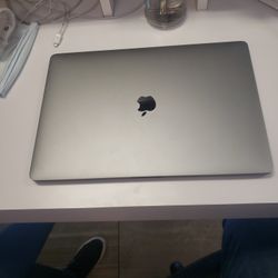 MACBOOK PRO 2019
