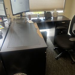 Office Desk Free