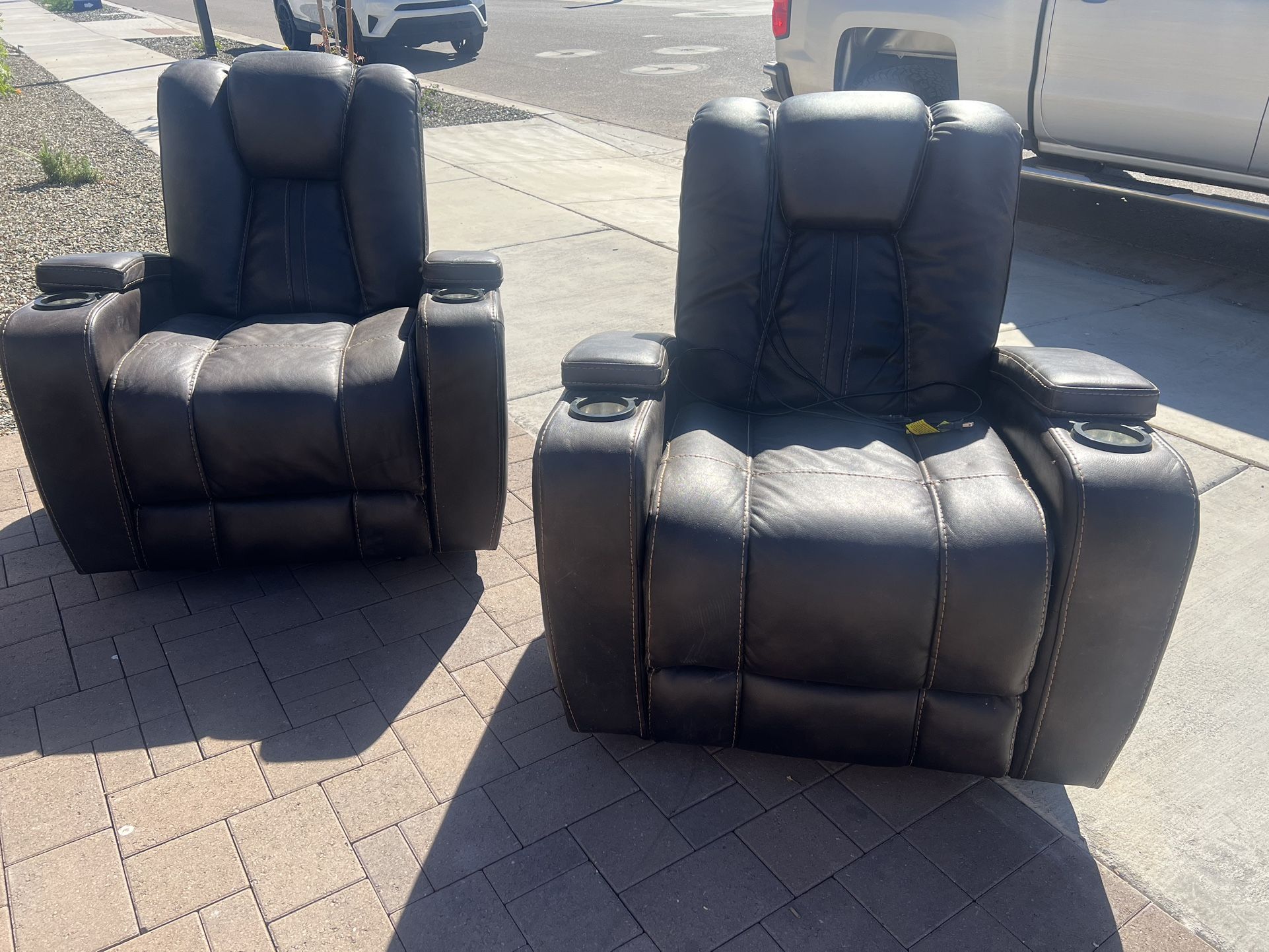 Power Recliners 