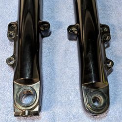 Harley-Davidson fork lowers