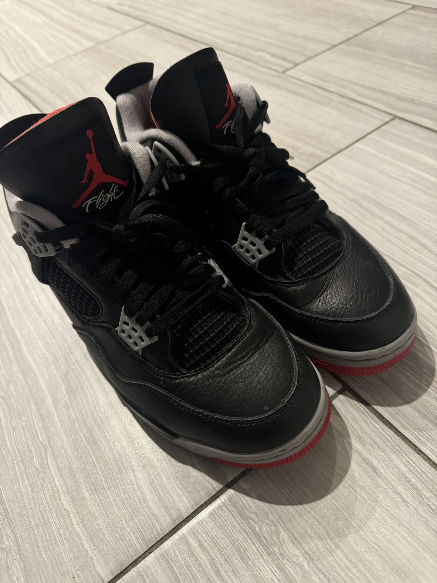 Jordan 4s