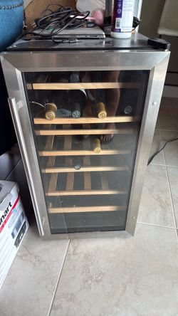 Wine Fridge 18”