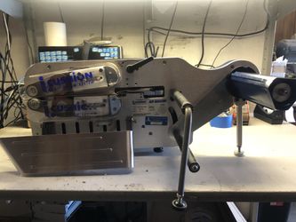 Air Pillow Machine AP-8000C