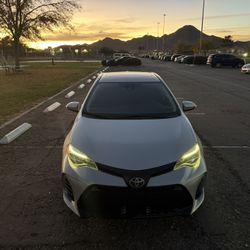 Toyota. Corola.    Xse.  2017 Millas 101234 Salvage 