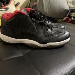 Air Jordan Retro IE 11 Low Sz. 13
