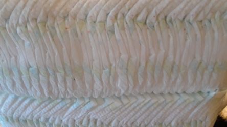 pamper size 1 trai 64 pañales