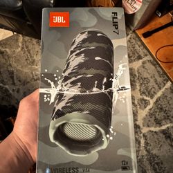 JBL flip 7 *BRAND NEW*