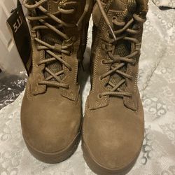 Women’s Boots 